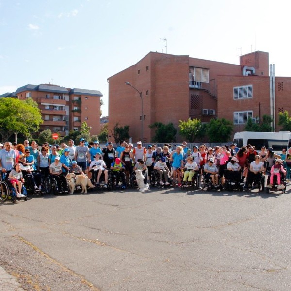 Èxit de la Tercera Caminada amb Mascotes de Lleida