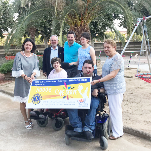 Lions Club Lleida amb l'Associació AREMI