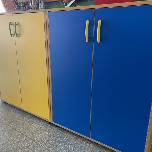 RENOVEM MOBILIARI GRÀCIES A LA FUNDACIÓN ONCE / RENOVAMOS MOBILIARIO GRACIAS A LA FUNDACIÓN ONCE